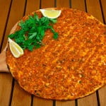 Лахмаджун (Армянская Пицца) — рецепт с фото